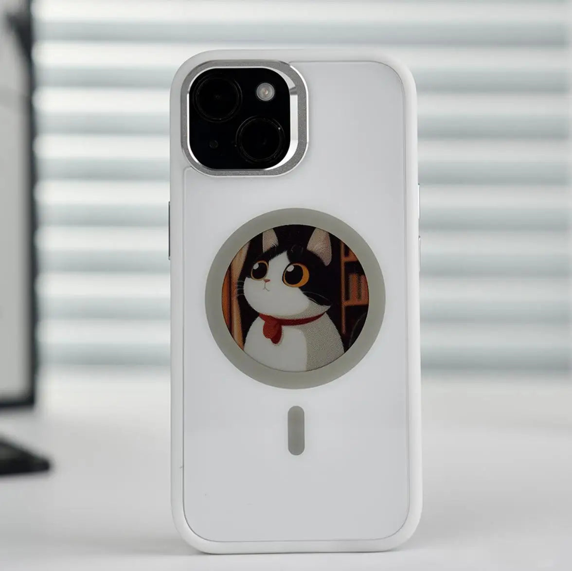 2.53 Inches E-Ink Phone Case Photos HD Display Wireless Transmission DIY Screen for Iphone 16/15/14/13 round Support Magsafe